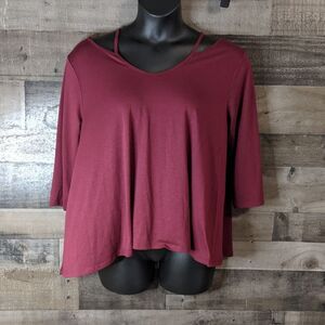 So burgandy tshirt 1X